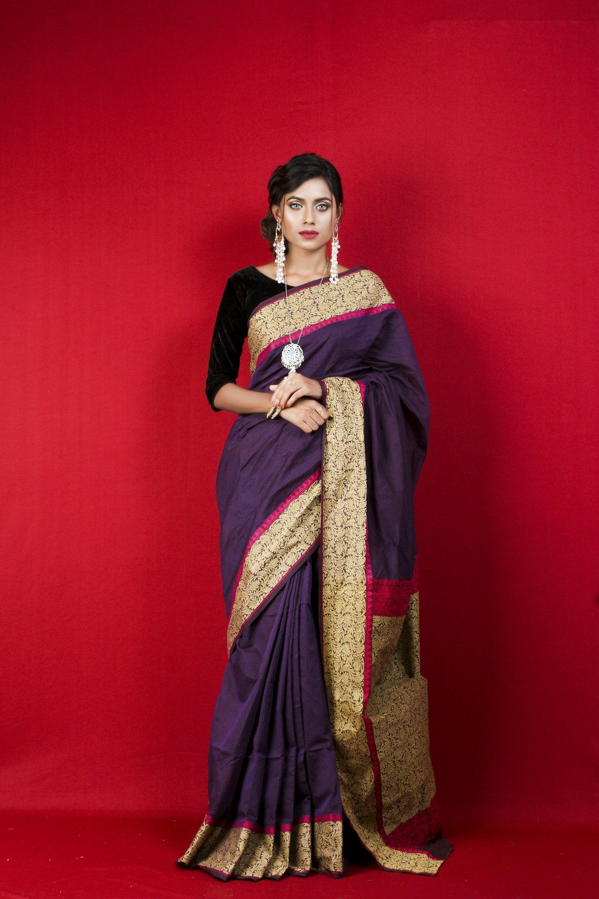 Handcrafted Designer Sarees & Kurtis